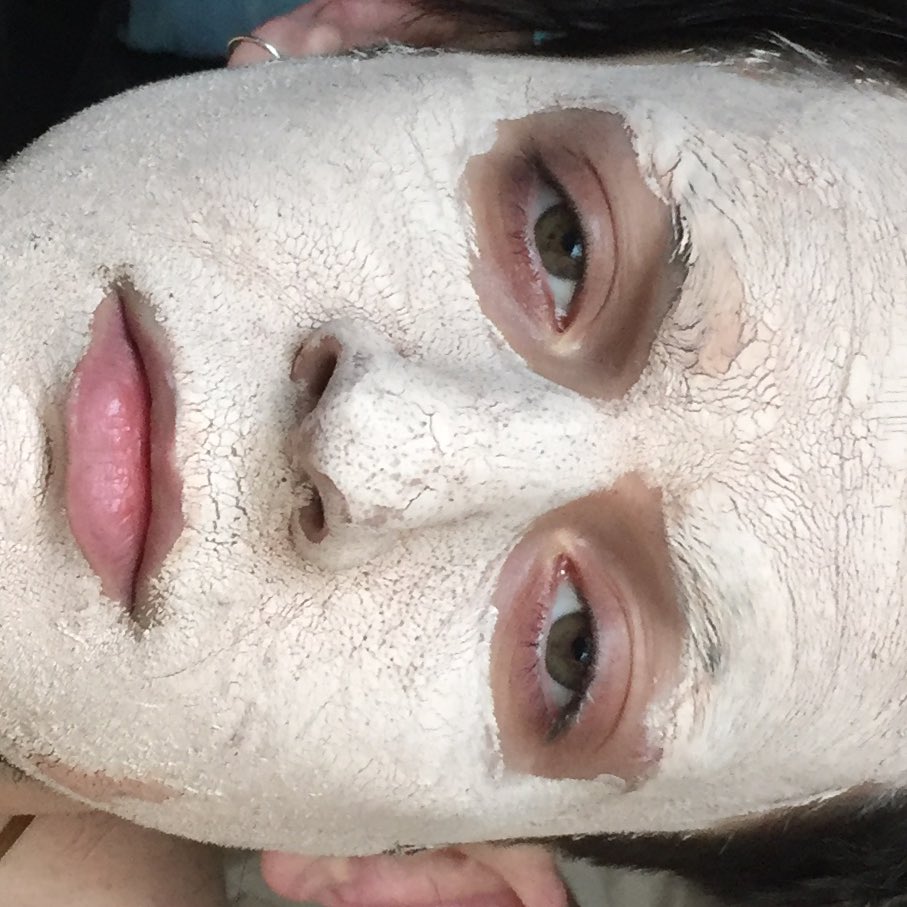 That feeling when you are writing a tweet and ya need to go to bed!!