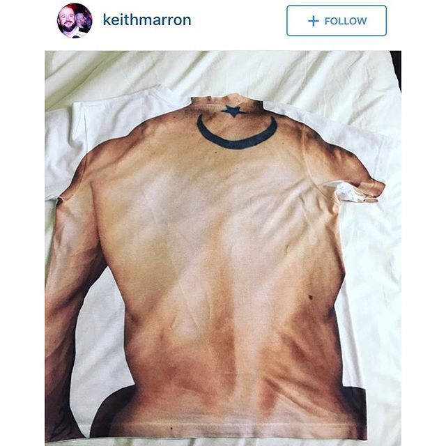 undiefan's tweet photo. #regram @keithmarron and the #BODYREALNESSTee – https://t.co/UYmYdmjLR6 #francoissagat #h… https://t.co/iFETOklji4 https://t.co/Gp0yoDzd4d