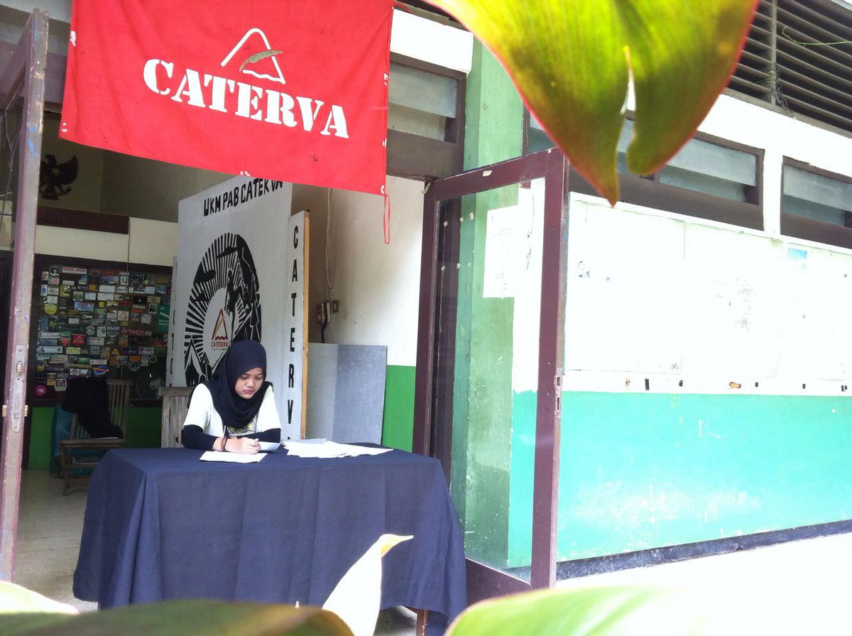 Yuk buruan bagi yg mau bergabung bisa mampir kestand kami diruang iv-7, hurrry up genk! <a href="/IISIP_Jakarta/">IISIP JAKARTA unfcl</a>