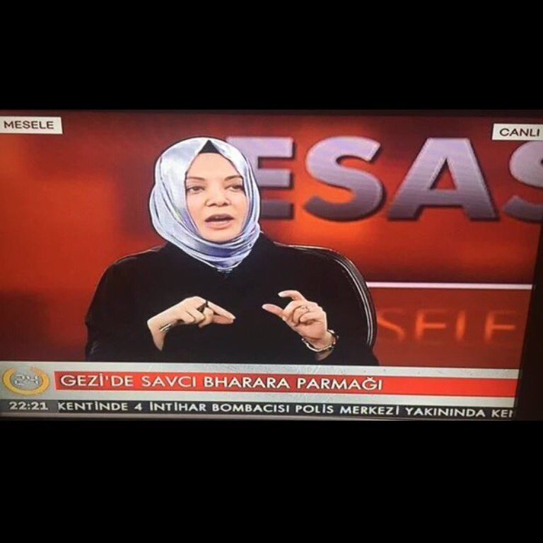 MetinUca's tweet photo. Kabataş yalancımız gayet haklı! Savcı Bharara aslen Alevi olup, CHP üyesi ve Atatürk'ün de yakın silah arkadaşıdır😂😂 https://t.co/75yAYpCHpC