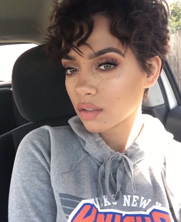 badshawtyss's tweet photo. https://t.co/OjhejQLjAr