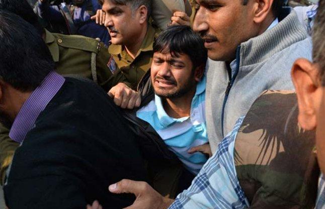 PatrikaNews's tweet image. कन्हैया पर कोर्ट में हमला: #SC का एसआईटी जांच करवाने से इनकार bit.ly/20xiGFg
#KanhaiyaKumar #SITprobe #JNU