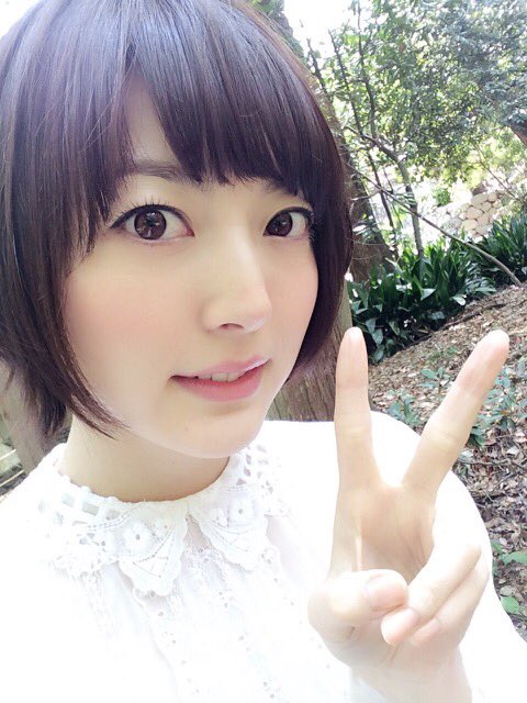 もっくん ᴥ さんのツイート 香菜ちゃん肌綺麗すぎる そして可愛い 香菜ちゃん最高 花澤香菜 T Co Ekdpgilard