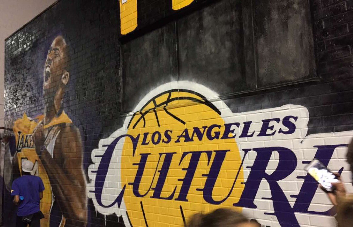 dianakmir's tweet photo. #RunForKobe @_BlacklistLA https://t.co/u4aVZlSnza