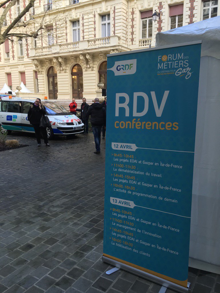 SauvageEdouard's tweet photo. Forum des métiers à Condorcet. Le programme. #GRDF https://t.co/YiEewVNEbT