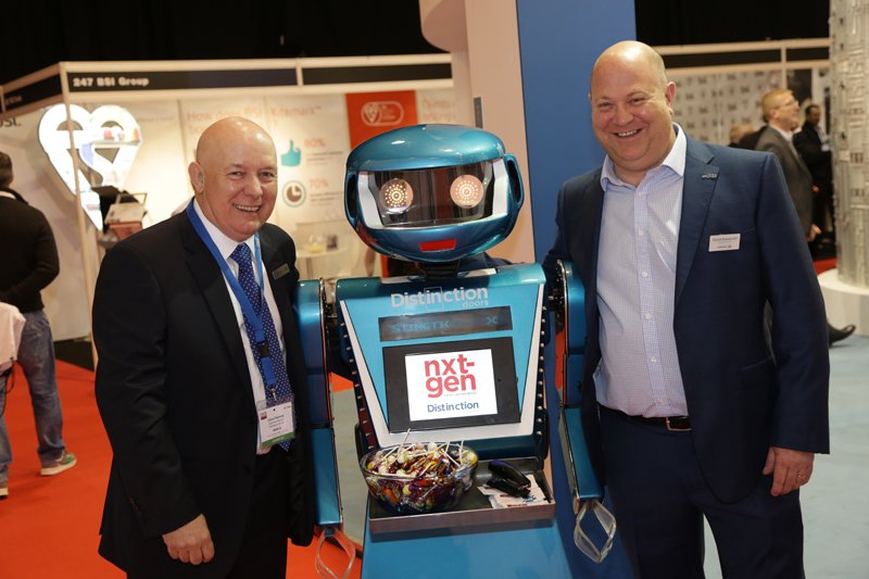 DistinctionDrs's tweet photo. Chris from @WinkhausUK on Stand 246 meeting Oscar along with @daveg_DD #NxtGen #fitshow2016 https://t.co/O9nOzOAfE4