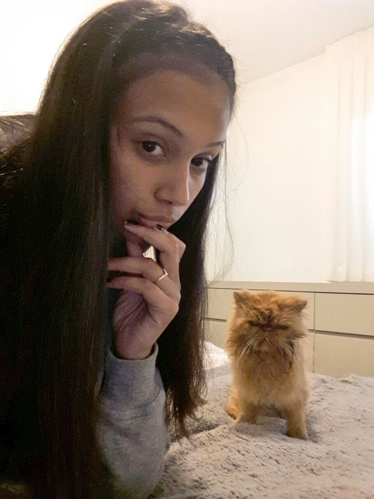 Reut Saar tweet media