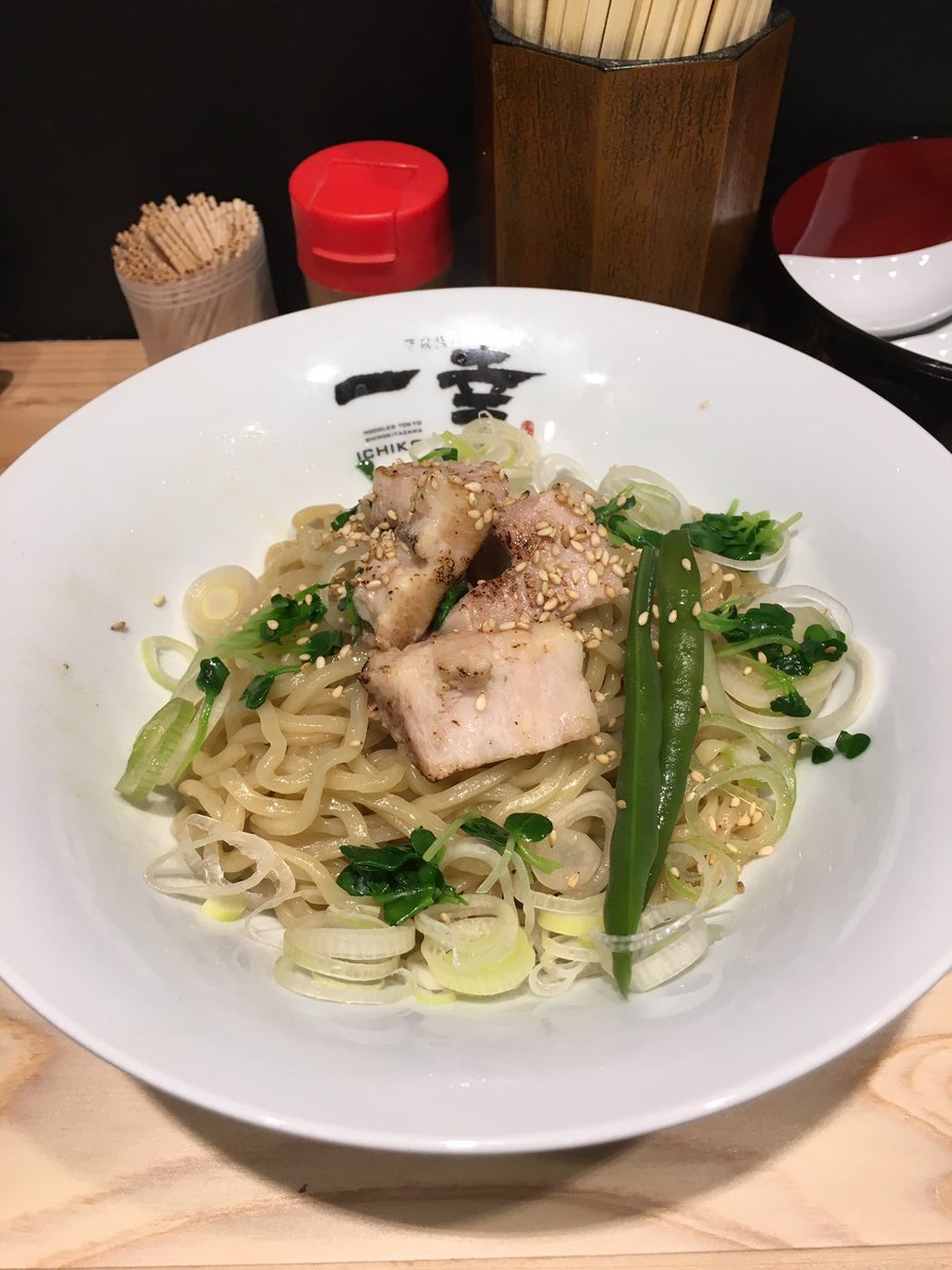 神谷 樹 かみやたつき 今日の油そば 下北沢一幸 いわゆるラーメン屋の油そばはアジが濃いめになりやすい傾向にあるけどここはむしろかなり薄味 インゲン乗っててヘルシーな意識高い系油そばって感じですね T Co 5daajw1noa 神谷 樹 かみやたつき 今日の油そば 下北沢一幸 いわゆるラーメン屋の油そばはアジが濃いめになりやすい傾向にあるけどここはむしろかなり薄味 インゲン乗っててヘルシーな意識高い系油そばって感じですね T Co 5daajw1noa