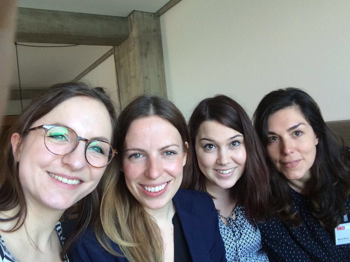 DocCheck's tweet image. #DocCheck #Klassenfahrt beim #medmen2016! Unser Team vor Ort hält euch auf dem laufenden! #healthcare #journalism