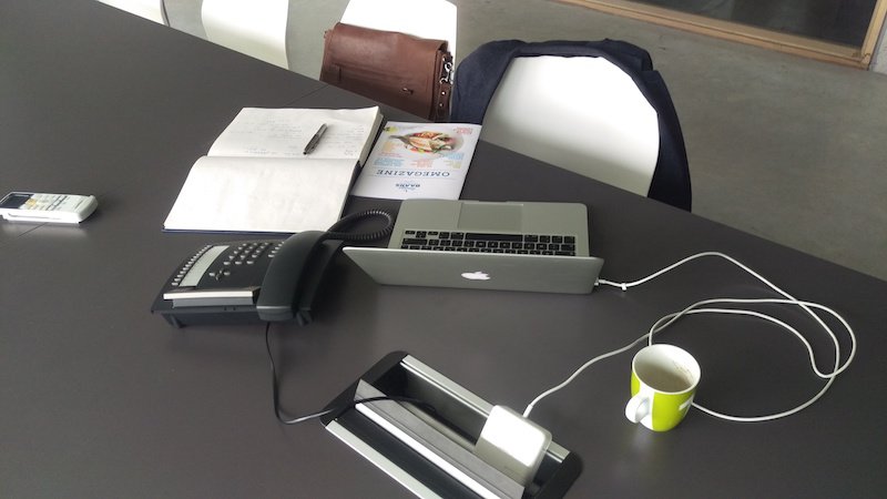 RBSTM's tweet photo. My new desk @omegabaars for WSHSTCKN #quest for local and sustainable delicious food. Check https://t.co/e4N7As2ImZ https://t.co/TaGrh1nU4e