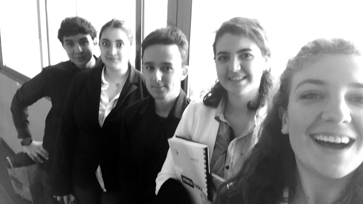 lightscreenprod's tweet photo. Soutenance fait ✅ https://t.co/RTWVoKF5Cx