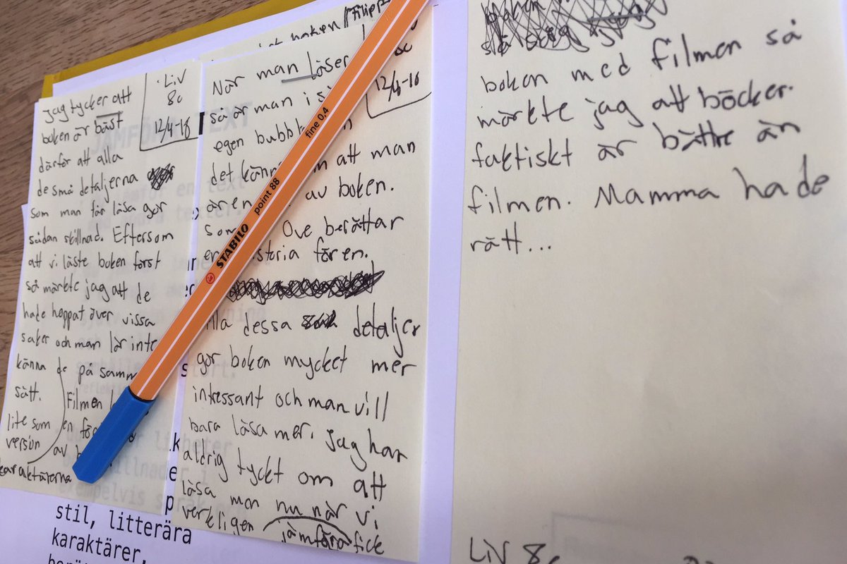 visesiskolan's tweet photo. Min elev @Livanpivan14 jämför bok &amp; film #Ove: "så märkte jag att böcker faktiskt är bättre än film.Mamma hade rätt" https://t.co/ZKvxlti1Hs