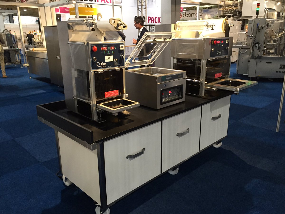 vanUhmbv's tweet photo. #empack 2016, Van Uhm present met #Variovac & #ReTon! https://t.co/hy7dcFZW8Z https://t.co/TbKPiogXQI