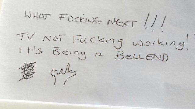 CarronKate's tweet photo. Woke up to this note this morning 😂 dishwasher broke last week too. https://t.co/pUNDIhNhbS