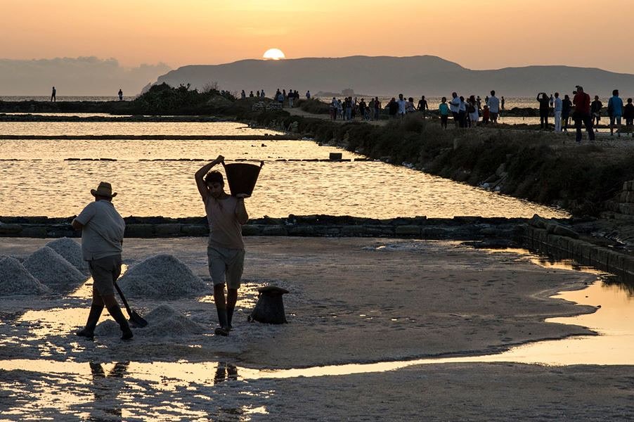 HotelTrapani's tweet photo. #saline di #trapani #tramonto
https://t.co/piXGMqknCy
#italia #sicilia #viaggi #vacanze #turismo #estate #viaggiare https://t.co/g9WWhNArs1