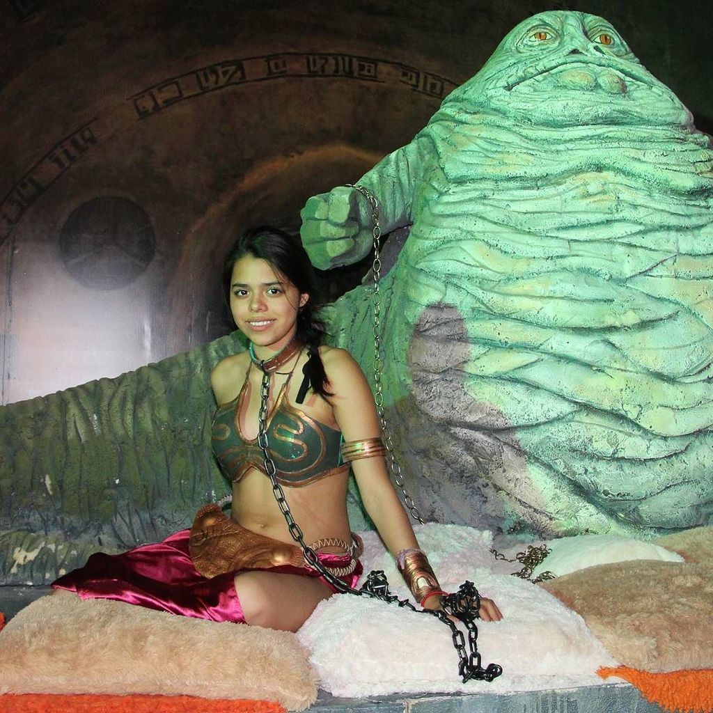 Blog_CulturaPop's tweet photo. Princess Leia! Princesa Leia! #starwars #starwarscon #thefanawakens #princessleia #princes… https://t.co/kldqfPr7dT https://t.co/4Df0MFQa4r