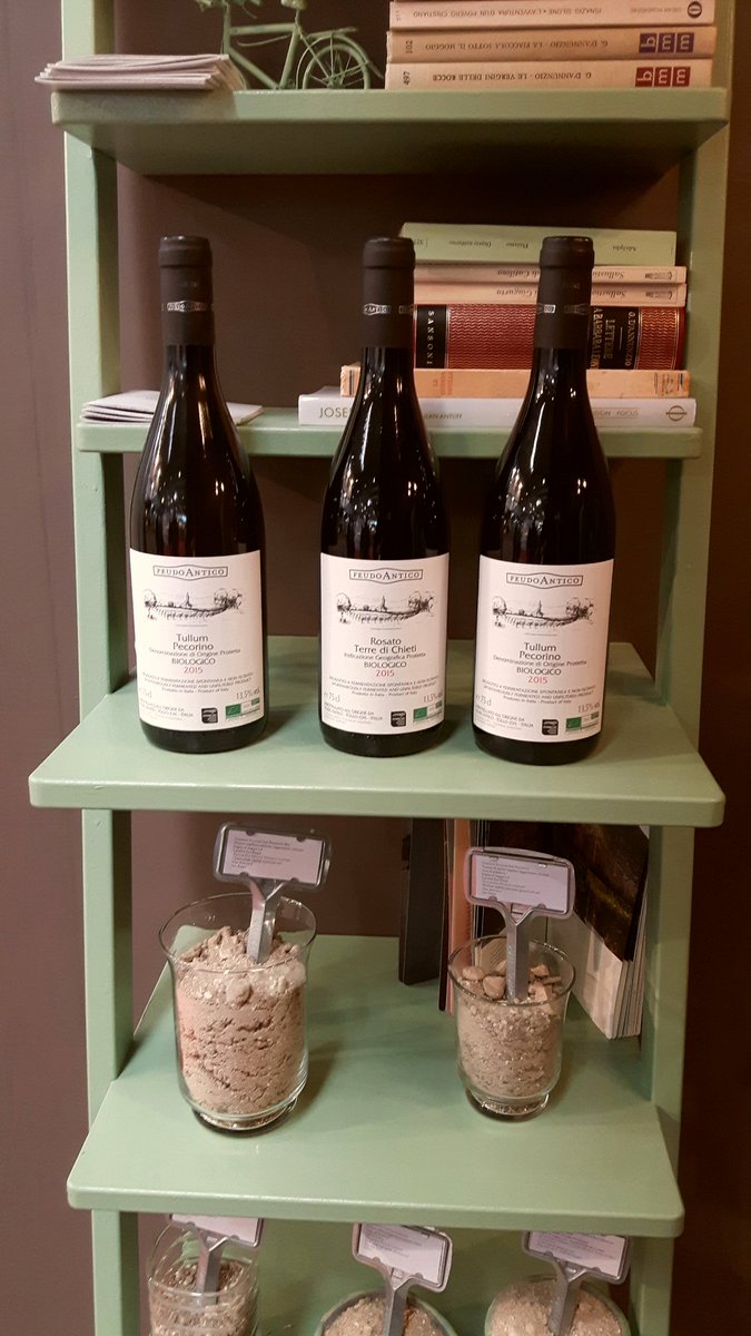 Feudoantico's tweet photo. Ogni vigneto, una storia. Venite a scoprirla a #Vinitaly2016 #Abruzzo #wineabruzzo https://t.co/WAUirQwVjn