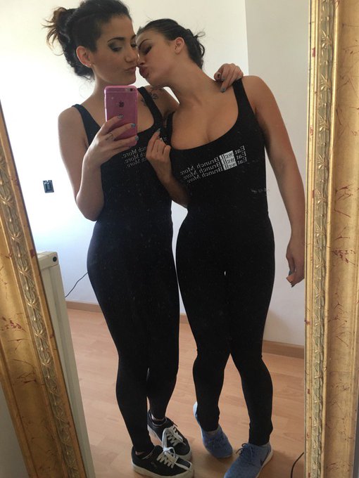 Con mi amor @oficialsusygala https://t.co/P2INt0E549<a class="tags" target="_blank" title="On Twitter" href="/?out=eyJ0eXAiOiJKV1QiLCJhbGciOiJIUzUxMiJ9.eyJpYXQiOjE3MjExNzc3MzAsImlzcyI6InR3cG9ybnN0YXJzLmNvbSIsIm5iZiI6MTcyMTE3NzczMCwiZXhwIjoxNzUyNzEzNzMwLCJyZWRpcmVjdF91cmwiOiJodHRwczovL3R3aXR0ZXIuY29tL29maWNpYWxzdXN5Z2FsYSJ9.-VQ10wg-sBaP5wWB1ZdMv0Nx2k2RXYIGJ-eFOajqges9pfHXSD2HFErnN_eS1JhRimFB2hpLhx1ayYujJHWuew">@oficialsusygala</a>