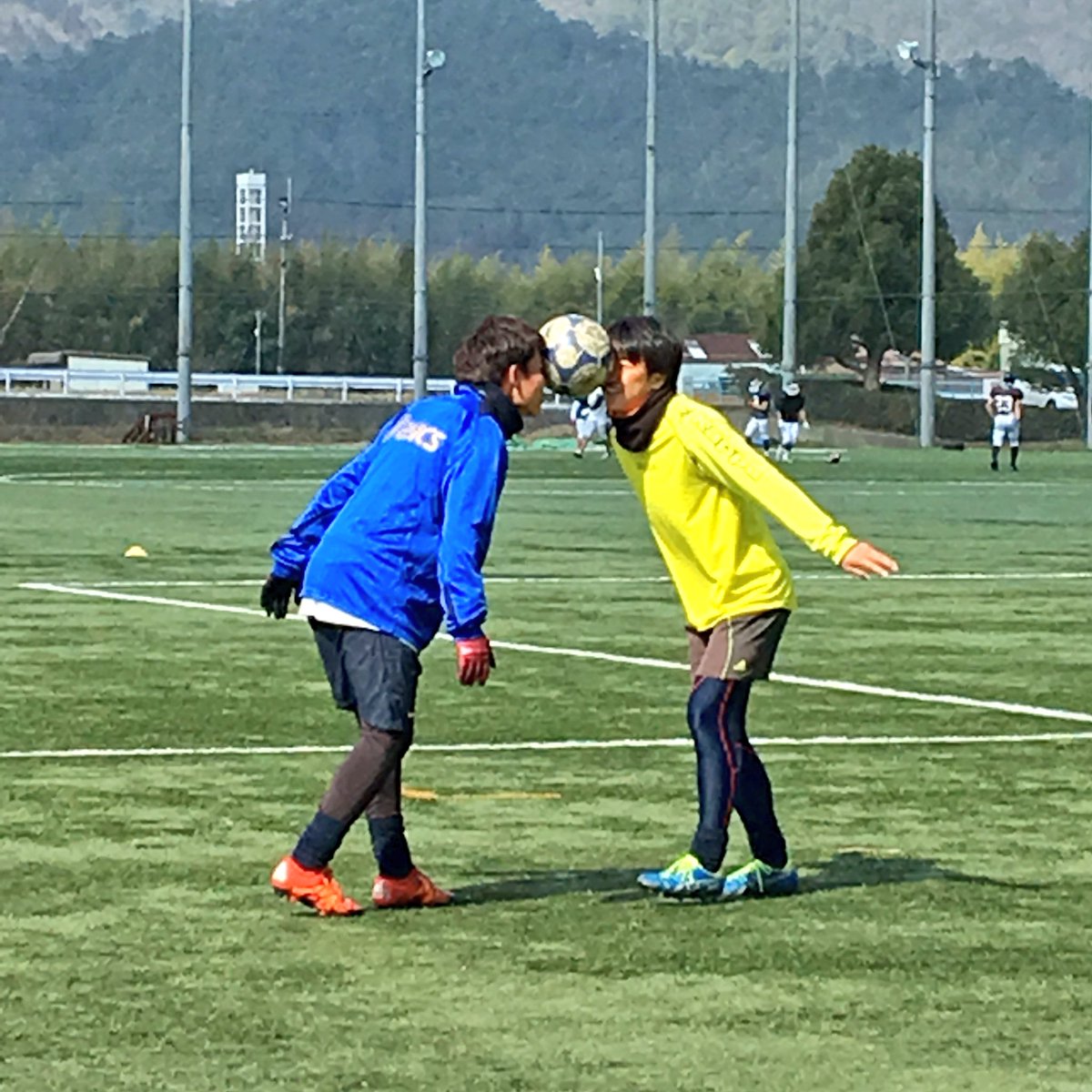 京都先端科学大学 サッカー部 マネージャー募集中 京都学園大学サッカー部では切実にマネージャーを募集しております 性別は問いません 月曜日以外は亀岡キャンパス人工芝グランドで練習中です 詳しい練習日 時間についてはdmにてお 京都先端科学大学 サッカー部 マネージャー募集中 京都学園大学サッカー部では切実にマネージャーを募集しております 性別は問いません 月曜日以外は亀岡キャンパス人工芝グランドで練習中です 詳しい練習日 時間についてはdmにてお