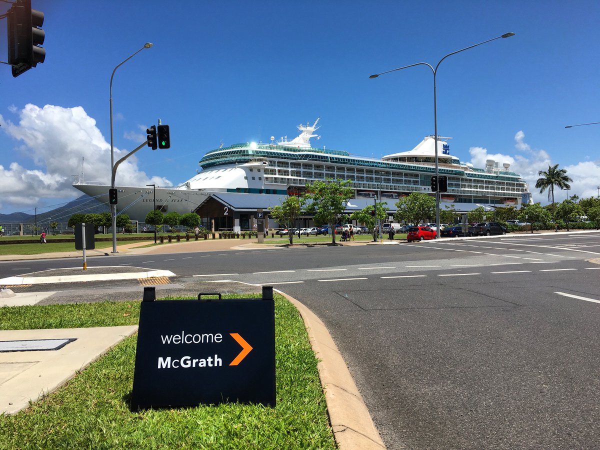 MattPowe's tweet photo. Great day today at McGrath Cairns with visits from McGrath trainers Pete Malouf and Scott Kelly. Thanks guys. https://t.co/jZ6XYG3aa4