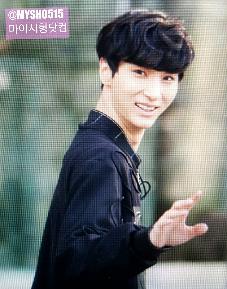 160412 더쇼 미니팬미팅 시형이 앙뇽 잘가ㅜ 내일봐ㅠ 흐후구ㅡ흐ㅡ규스규흐귝 <a href="/_kimsihyoung/">HISTORY 김시형</a>