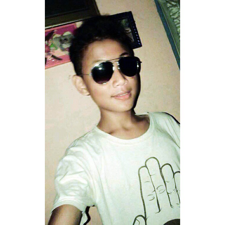 armansyah699's tweet photo. @armansyah699  2013 https://t.co/HIejLMTifL