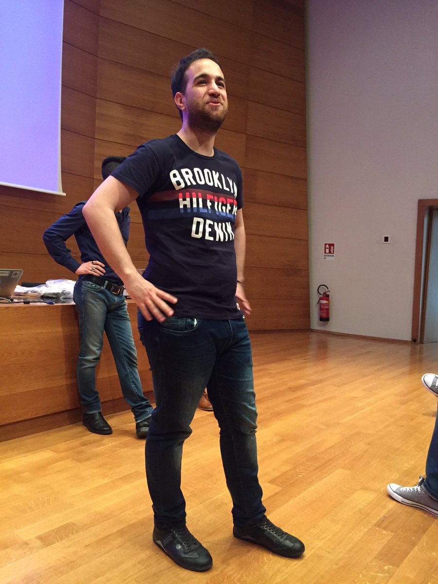 _OpenCampus's tweet photo. Qualsiasi cosa facciate verrete sempre ricordati come quello che ha fatto #gabbianowoowoo! @gbroccia #unicoding https://t.co/qlEjpxHBsL