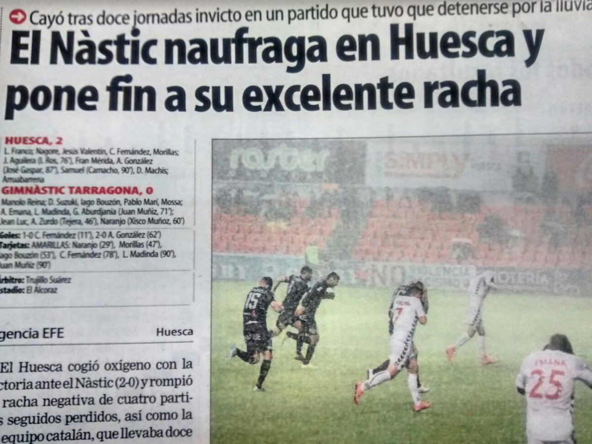 titularitis's tweet image. El @NASTICTARRAGONA sufrió en El Alcoraz su 1ª derrota de la 2ª vuelta en el diluvio universal oscense (vía: @marca)