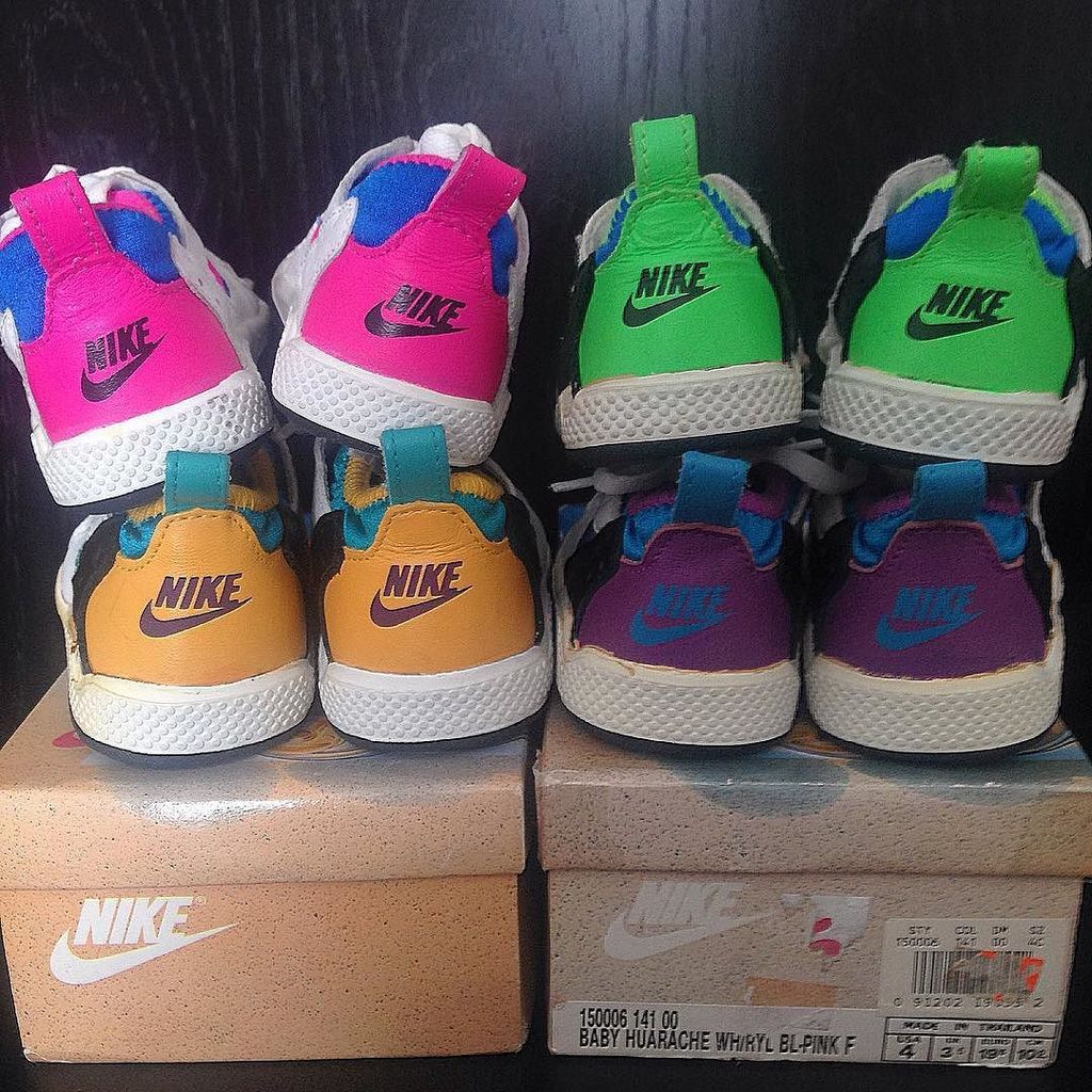 BigEyesLilSoles's tweet photo. OG Baby Huarache Collection 💗💚💛💜 📷: @geextherese ----------
#ognike #babyhuaraches #nikehuarache 
#igsneakercommuni… https://t.co/RZPJ8r5gK2