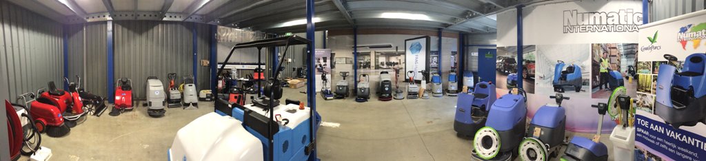 FragHygiene's tweet photo. Nieuwe en gebruikte machines in onze machine showroom. Op zoek naar een machine? koffie staat klaar. https://t.co/Wxu4PLKy3H