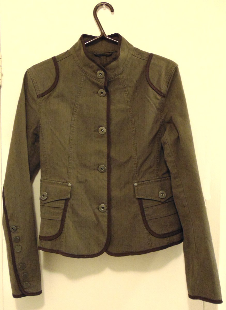 _ave49's tweet photo. MEXX - Women's Khaki Green Spring Jacket https://t.co/bZdUHInSVB via @eBay #style https://t.co/m0Nle5ucvR