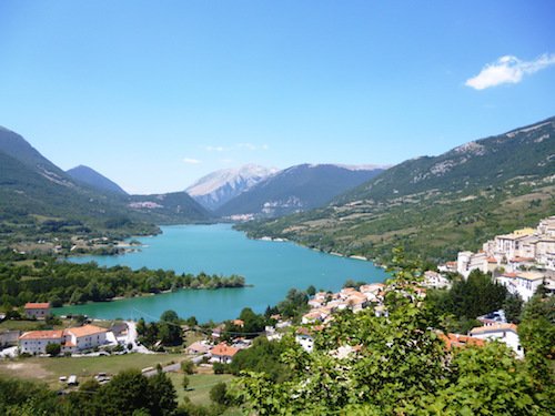 MirabiliaTea's tweet photo. Read this travel journal to find out how special #Abruzzo is https://t.co/o36kxRFxVT #TravelTuesday @TelegraphTravel https://t.co/evJXpNYpsx
