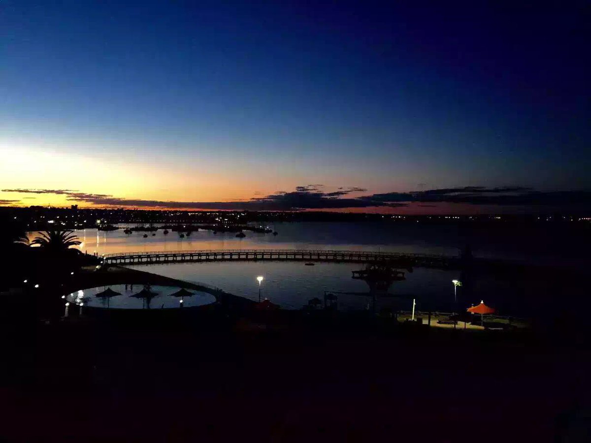 bestview_AU's tweet photo. #thebestviewinAustralia 15 please click 'like' if you like! https://t.co/825L4RcLmn