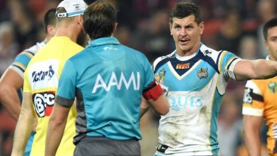 Bird Hit With Tackle Charge broncos.com.au/news/2016/04/1…