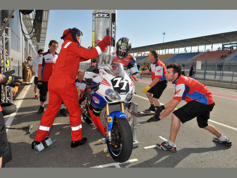 SalesSunoco's tweet photo. Equipos #Motos de resistencia,kits de respostaje rapido ATL homologado FIA/FIM
consulta:recambios@racingfuel.es https://t.co/2AJUKjshE1