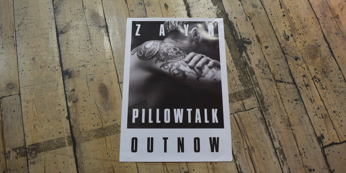 RCALabelGroupUK's tweet photo. 👊 Zquad! Who wants a SIGNED @zaynmalik poster 😍? RT &amp; FOLLOW for a chance to win! https://t.co/IPvYf8lAUz https://t.co/6iGSkuUnXY