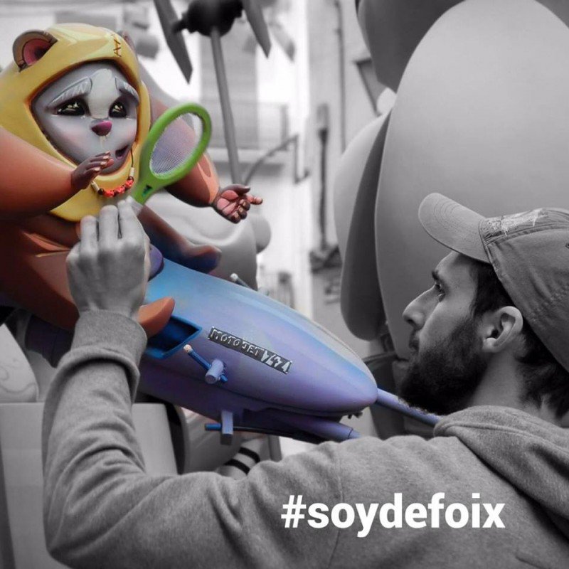 Los  artistas <a href="/a_santaeulalia/">Alex Santaeulalia</a> y <a href="/FernandoFoix/">Fernando Foix</a> artistas de @fallobispoamigo 2017.