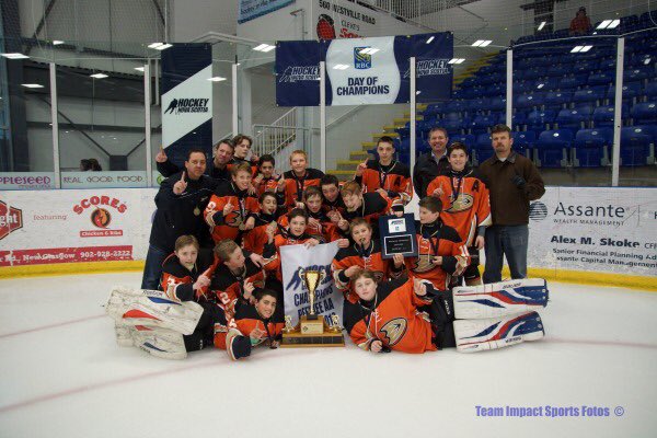 HockeyNS's tweet photo. ICMYI: Fifteen provincial champions crowned at 2016 @RBC Day of Champions. MORE: https://t.co/TbVSDaJRZ0 #RBCDoC2016 https://t.co/zB53TRDhdE
