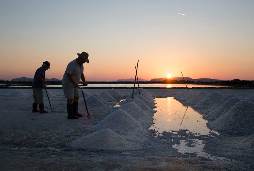 HotelTrapani's tweet photo. #saline di #trapani #tramonto
https://t.co/HddPQciPSs
#italia #sicilia #viaggi #vacanze #turismo #estate #viaggiare https://t.co/NKzMBXxT3l