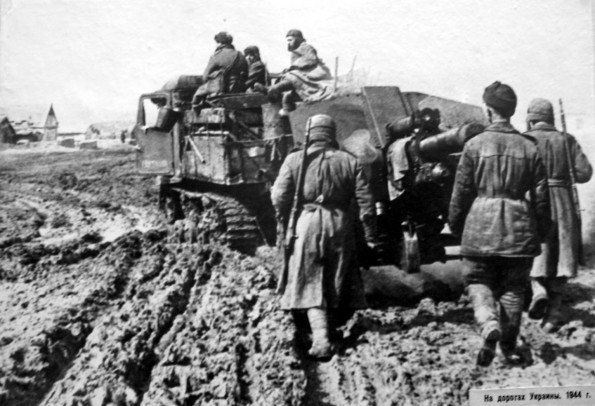 Outnumbered &amp; stretched in long defensive lines from Ukraine to Baltic, Germans are being forced back by Red Army.