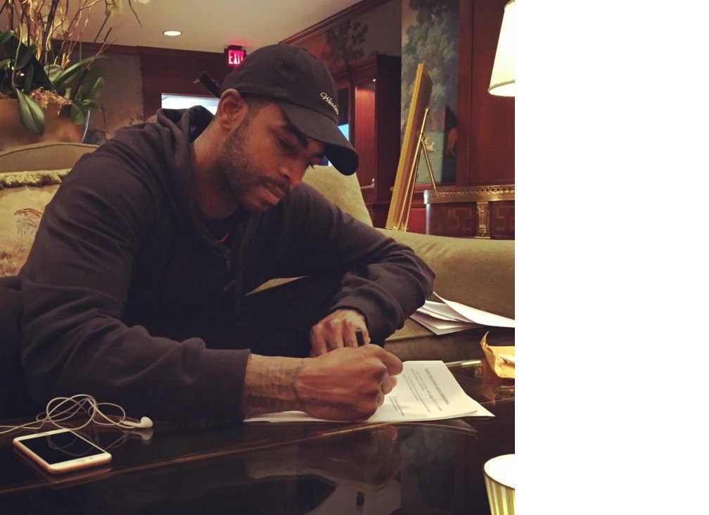 WELCOME BACK!  The Miami Heat have signed Dorell Wright... bit.ly/1Q4SY3l?utm_me… https://t.co/eWww6weF1u