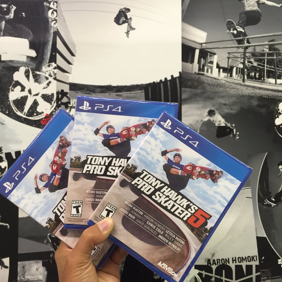 BONESWHEELS's tweet image. RT for a chance to win 1 of these @tonyhawk games for PS4. Winners will be announced on Thursday #BONES4LIFE