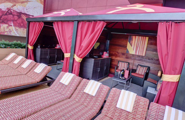 goldennuggetac's tweet photo. How many lounge chairs are setup at the #H20Pool deck each summer? #TriviaTuesday #DoAC #DOtheNugget https://t.co/yKOMYuiKCU