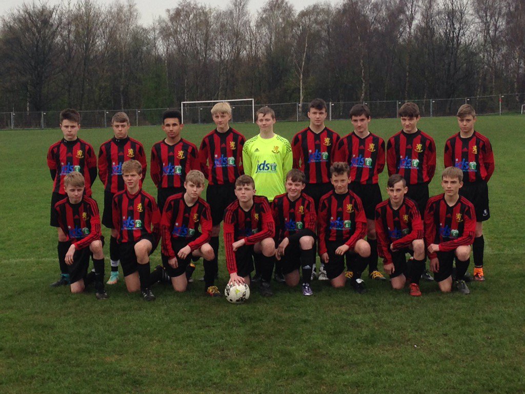 Oneil23Chris's tweet photo. Well done to Mr dean and the year 9s for a fantastic 3-1 win in the cup final 🏆⚽️ https://t.co/MQmmCnIJM5