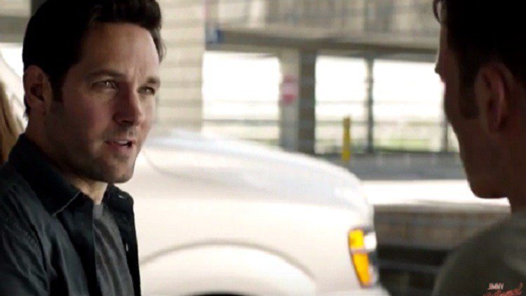 FandomNet's tweet photo. Ant-Man Geeks Out Over #TeampCap in @CaptainAmerica: #CivilWar Clip! #MarvelWeek https://t.co/ZsvgtPOd8s https://t.co/49nNlqssTs