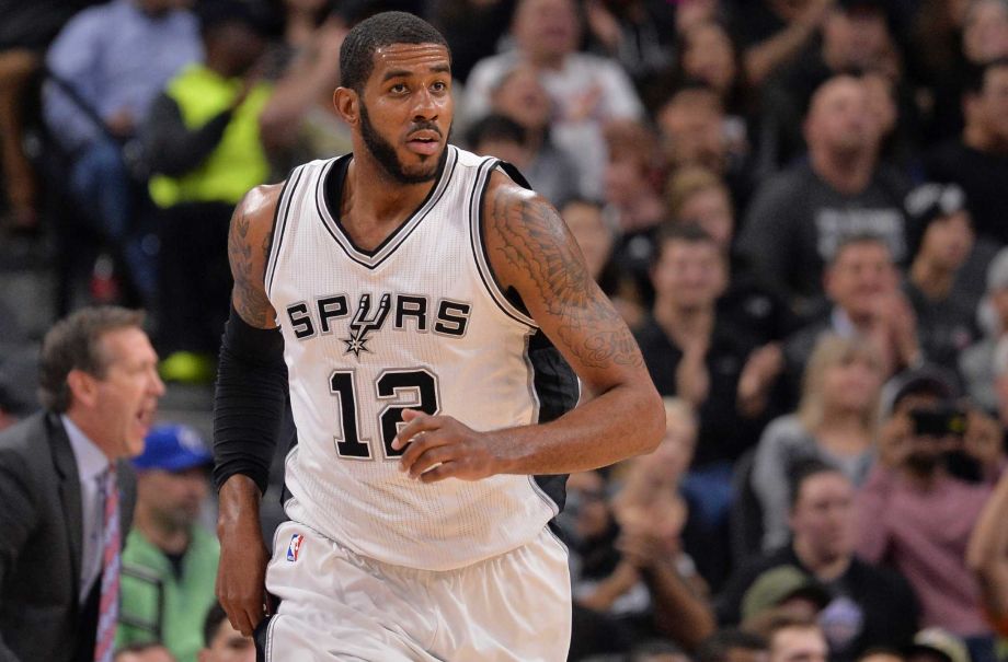 SPORTalkSpurs's tweet photo. Retweet for a #SpursWin against the Thunder!! #GoSpursGo https://t.co/WMiK48sQ4d
