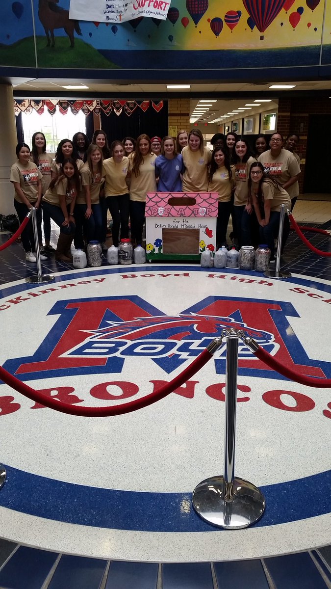 tlctaylor0711's tweet photo. #mbhsfccla gathering the tab tops for the @RMHDallas Charities. #mckBoyd #mckboydcte @McKinneyISDCTE https://t.co/vfDmK4XUf7