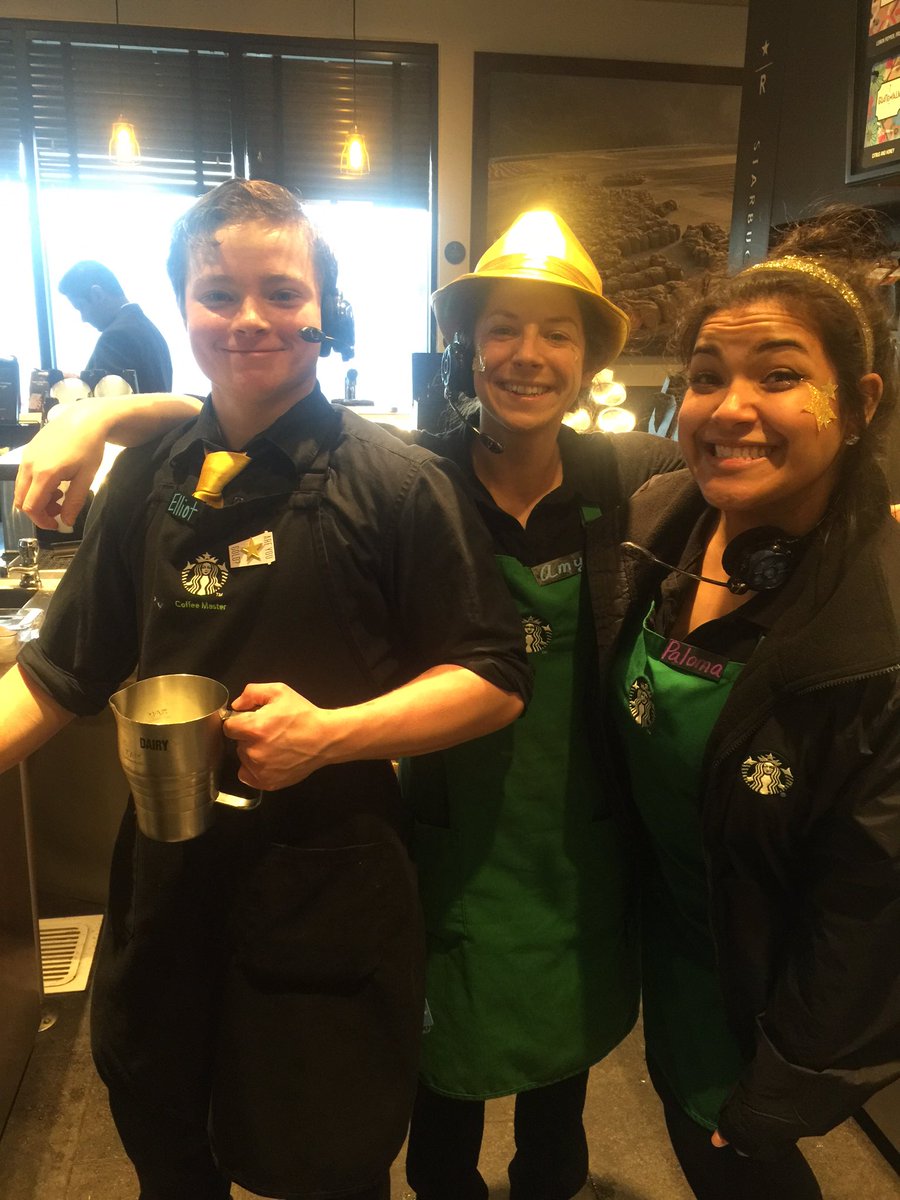 Jennifergaunt2's tweet photo. Guilderland is going gold 24/7
#starbucksnortheast #great38 #proudtobeapartner #teamawesometown https://t.co/oaT5TJNJWq
