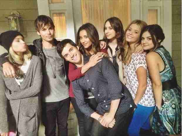 onexdirectionba's tweet image. Go these are three of my favorite shows! What are yours?