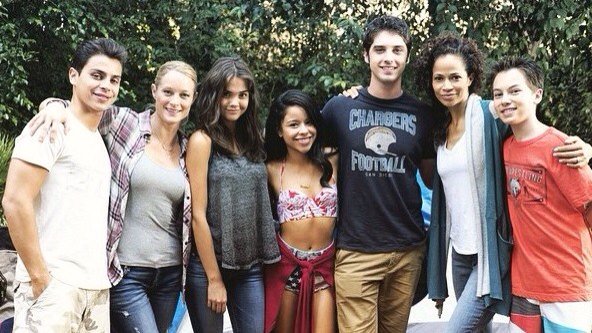 onexdirectionba's tweet image. Go these are three of my favorite shows! What are yours?